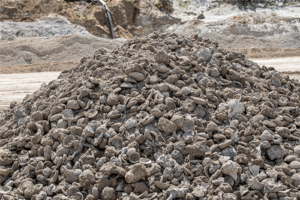 shell aggregate in a pile