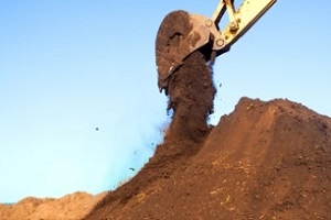 jcb filling the best grade dirt