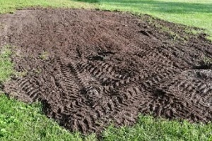 using fill dirt to level backyard